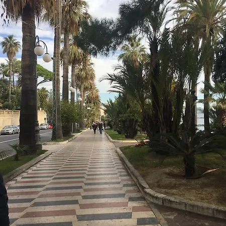 L'attico Di Anna Apartmán Sanremo