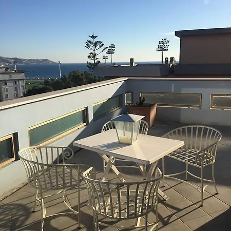 L'attico Di Anna Санремо