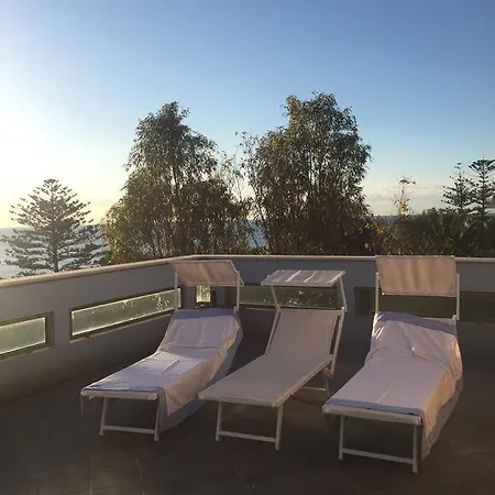 Apartament L'attico Di Anna San Remo