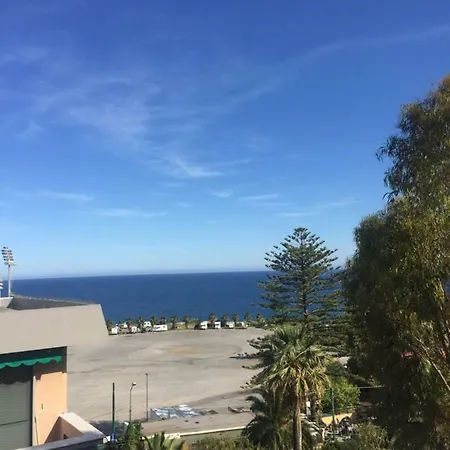 Apartament L'attico Di Anna San Remo