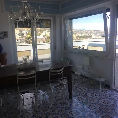 L'attico Di Anna Apartment *