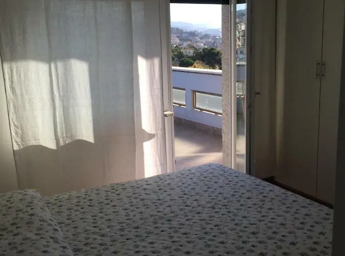 L'attico Di Anna 아파트 *